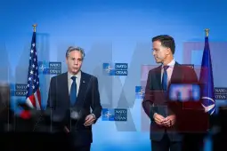 Марк Руте и Ентони Блинкен (НАТО)